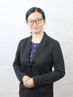 Apinya photo