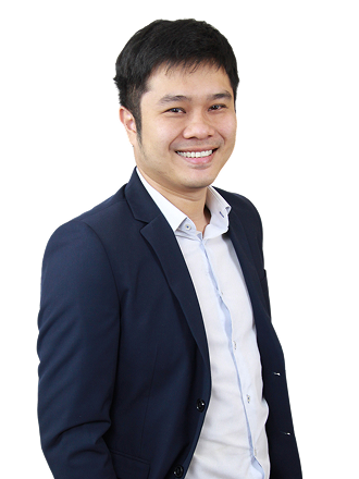                                                     Songyot Pilasan                                                
